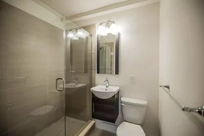 Stanza privata in Walnut Street, immagine 41 di 48