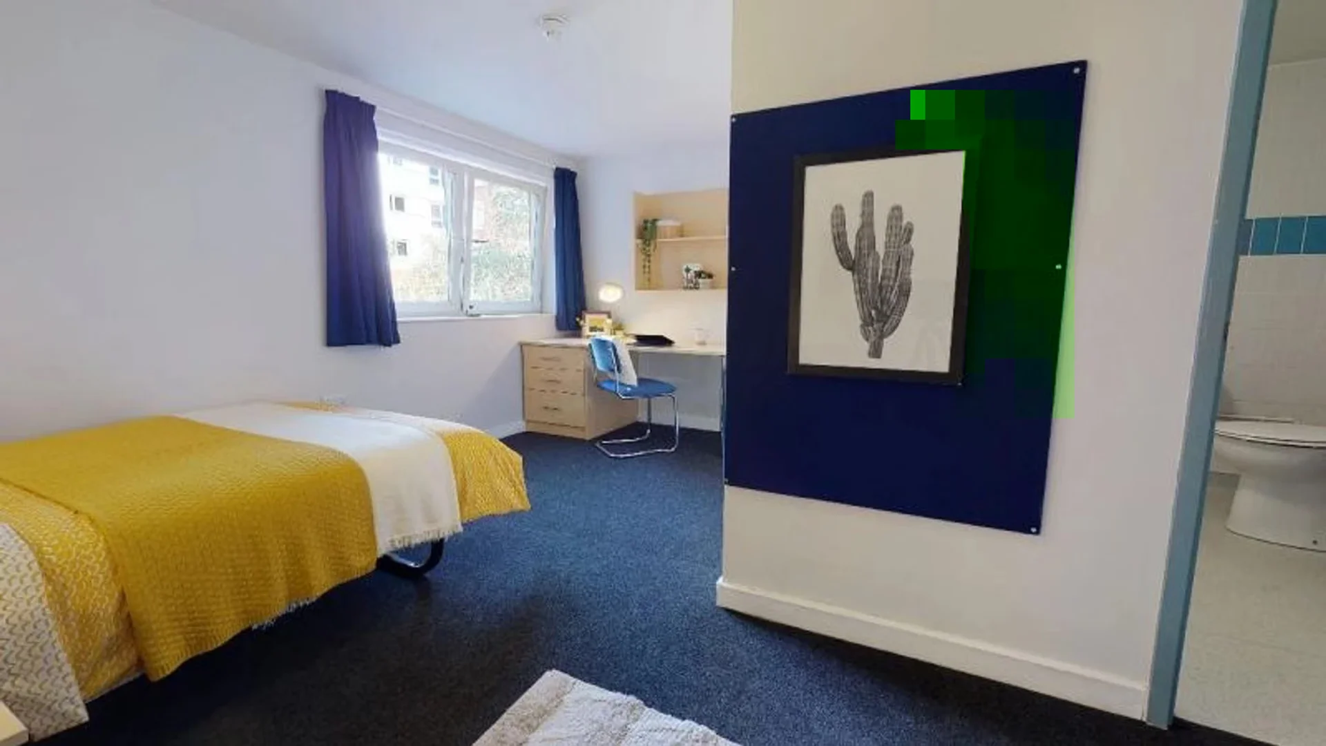 Quarto de estudante económico perto do campus em 