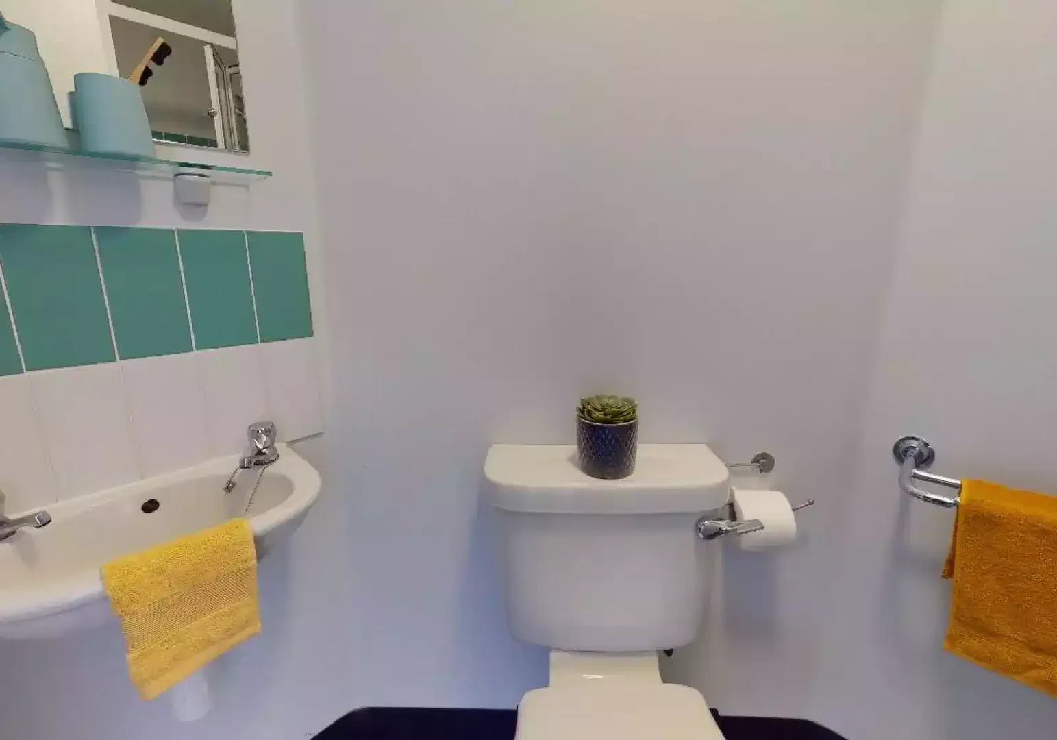 Quarto acolhedor para estudantes disponível em 