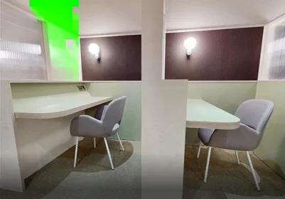 Quarto privado em Ruston Way, imagem 11 de 32