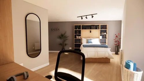 Stanza privata in Midland Way, immagine 1 di 10