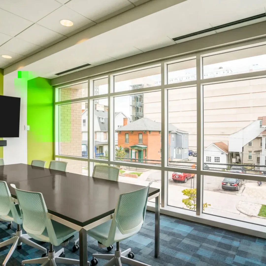 Functional student room perfect for studying in 