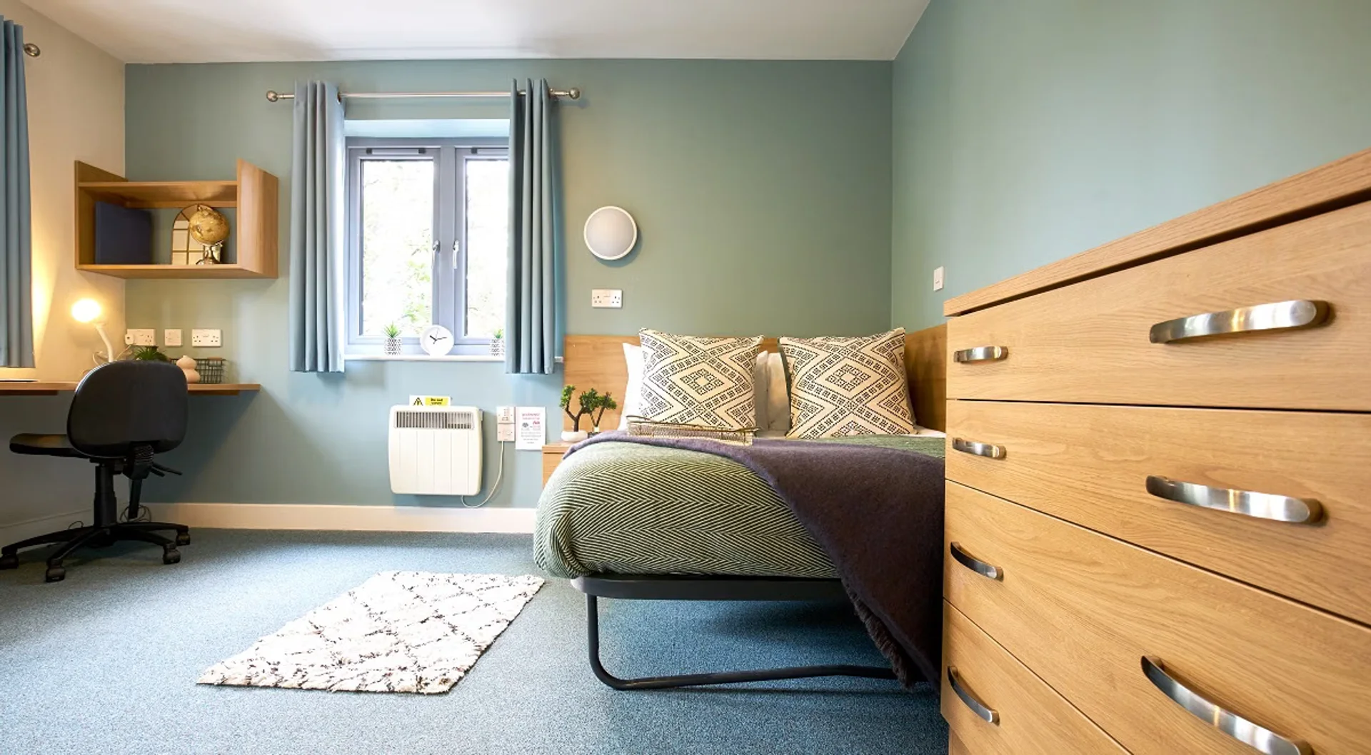 Chambre d'étudiant économique avec emplacement pratique dans 