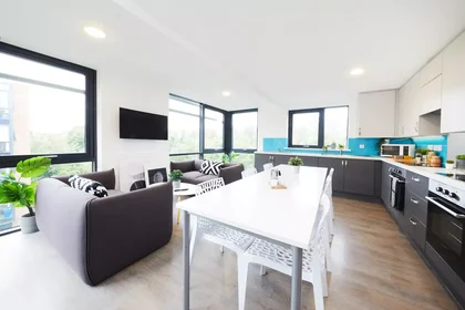 Studio at Moorside Road, image 11 of 46
