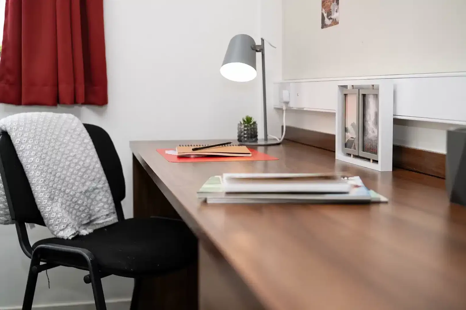 Habitación en apartamento estudiantil en alquiler en , completamente amueblado