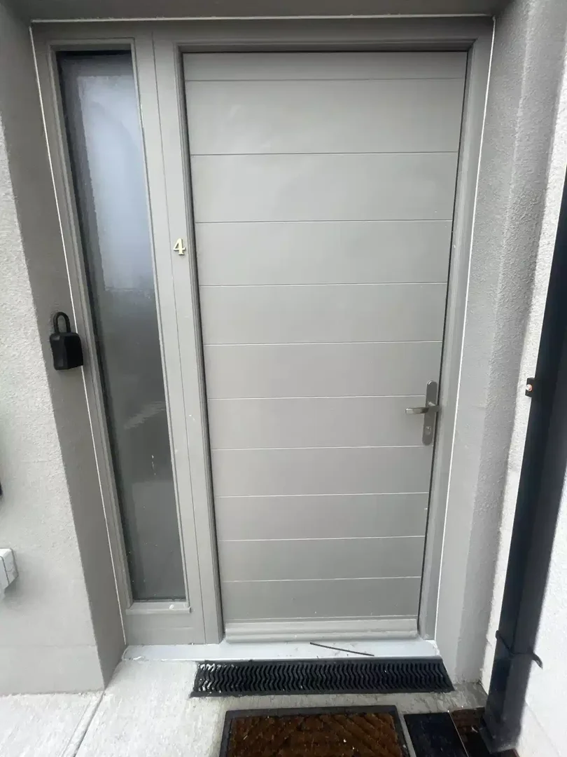 'de modern olanaklara sahip öğrenci dostu oda