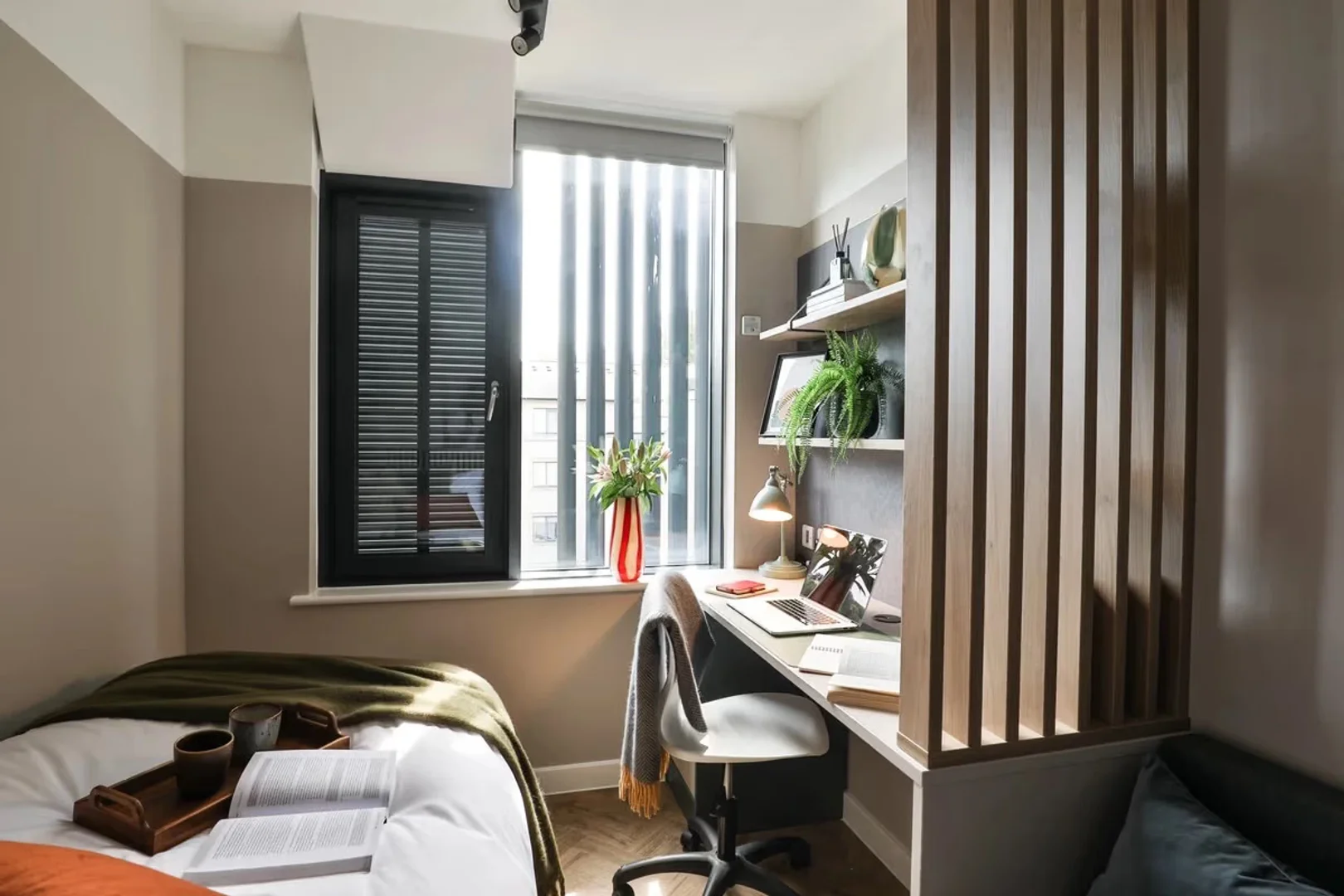Chambre d'étudiant économique avec emplacement pratique dans 