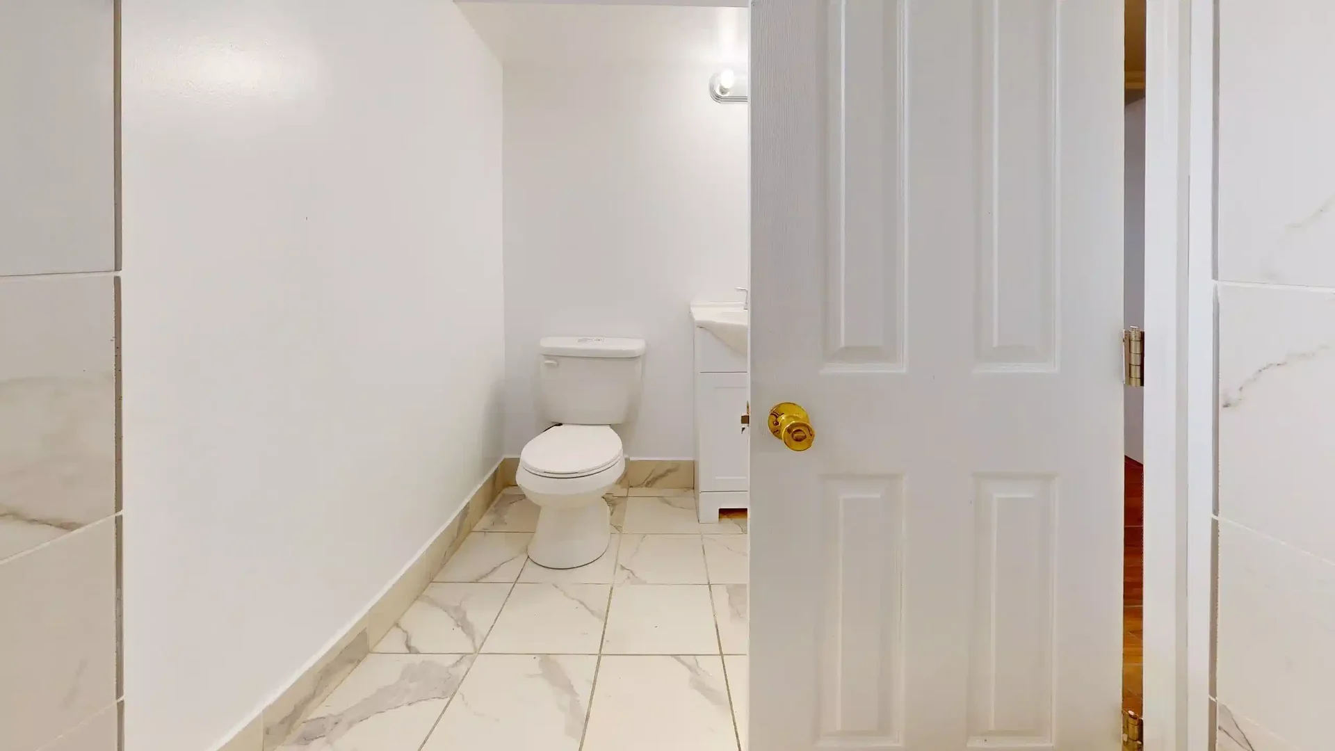 Quarto de estudante económico perto do campus em 
