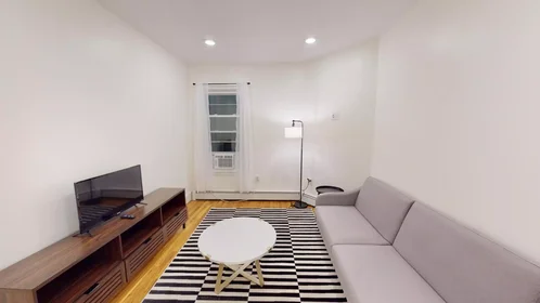 Chambre privée à 02143, image 49 de 49