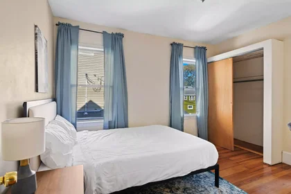 Quarto privado em 02134, imagem 21 de 49