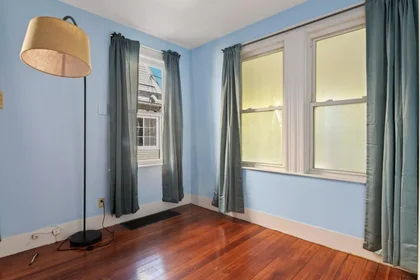 Quarto privado em 02134, imagem 32 de 49