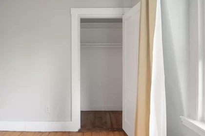 Quarto privado em 02134, imagem 48 de 49