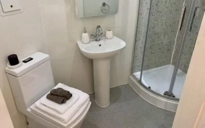 Privatzimmer in der George Street, bild 32 von 44