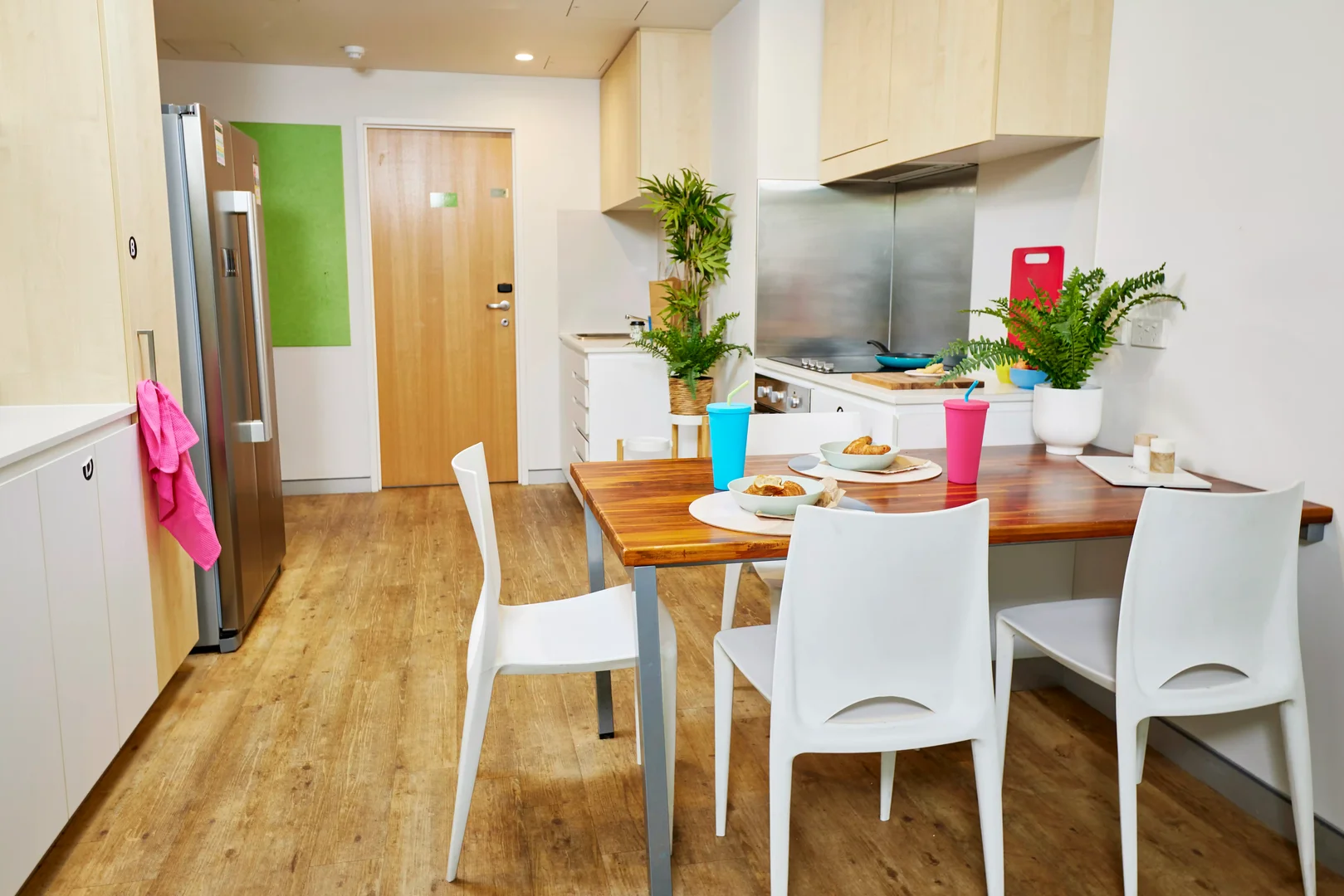 Budget-friendly student room close to campus in 