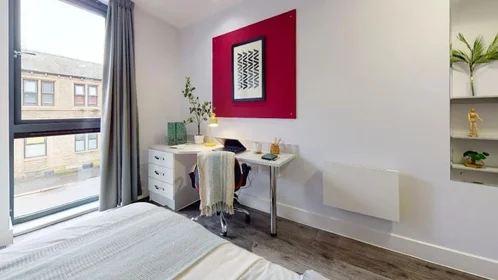 Private room at King's Bridge Road, image 5 of 19