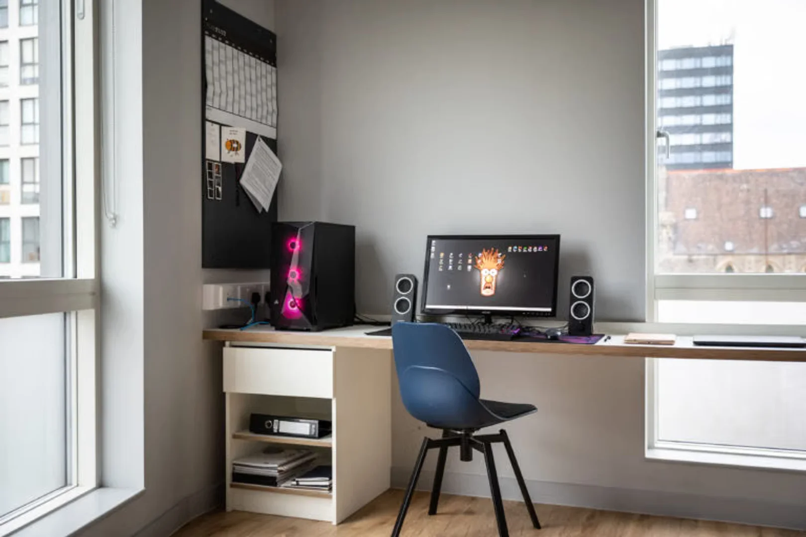 Comfortable and spacious student room in 
