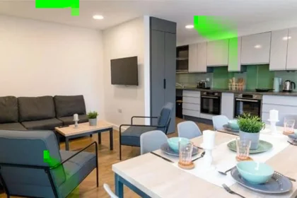 Habitación privada en Walnut Tree Close, imagen 3 de 44