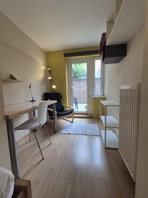 Privatzimmer in der Rue Darchis, , bild 1 von 10