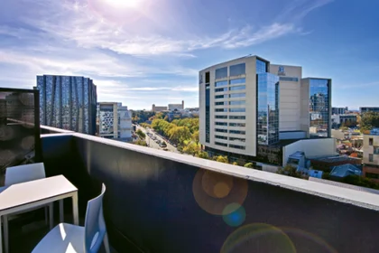 Habitación privada en Scape Berkeley 1 Melbourne VIC 3053, imagen 1 de 10