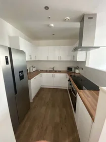 Private room at London Road, image 6 of 34