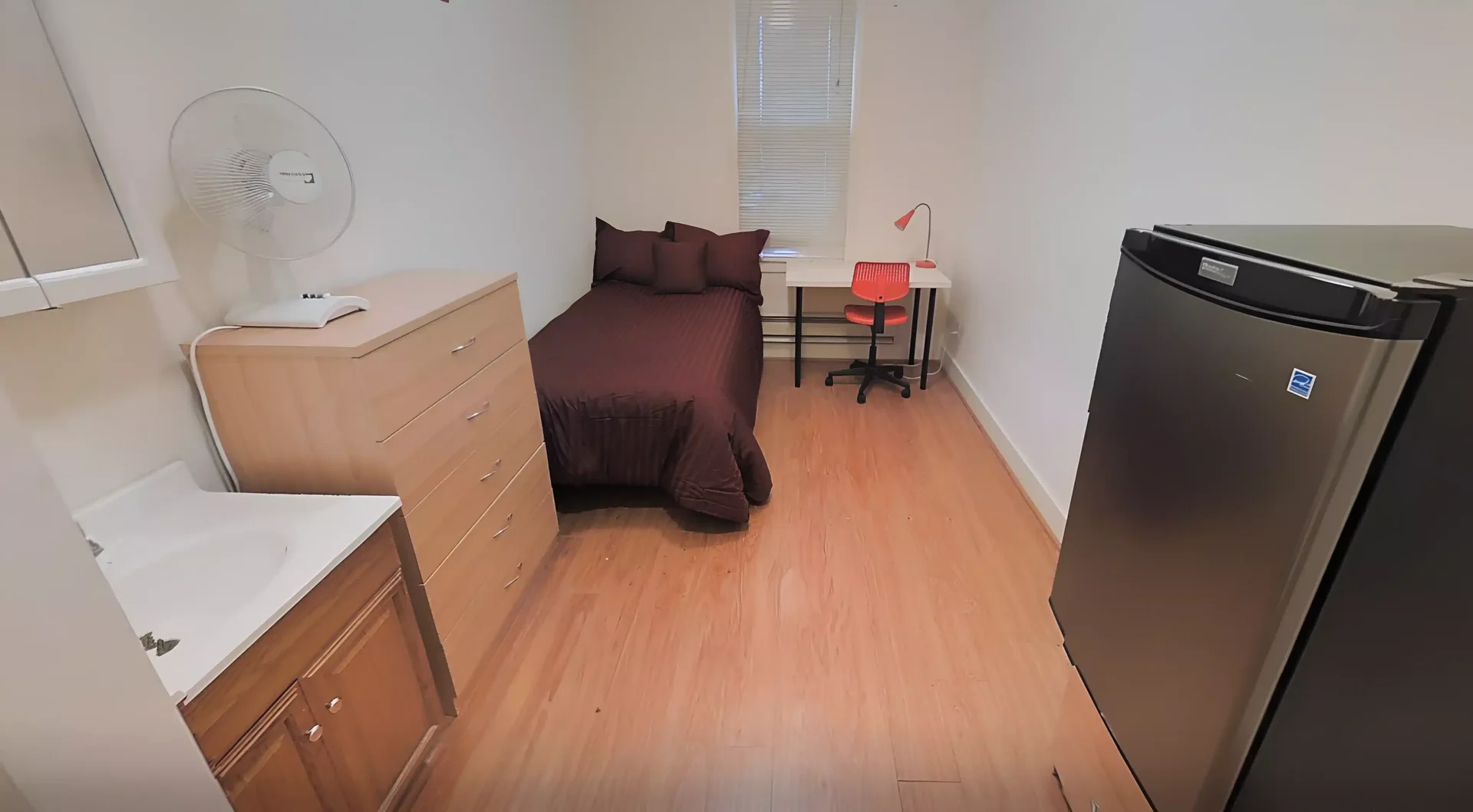 Quarto de estudante funcional perfeito para estudar em 