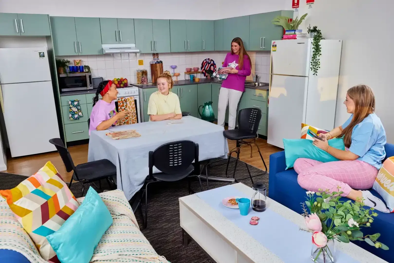Habitación estudiantil económica cerca del campus en 