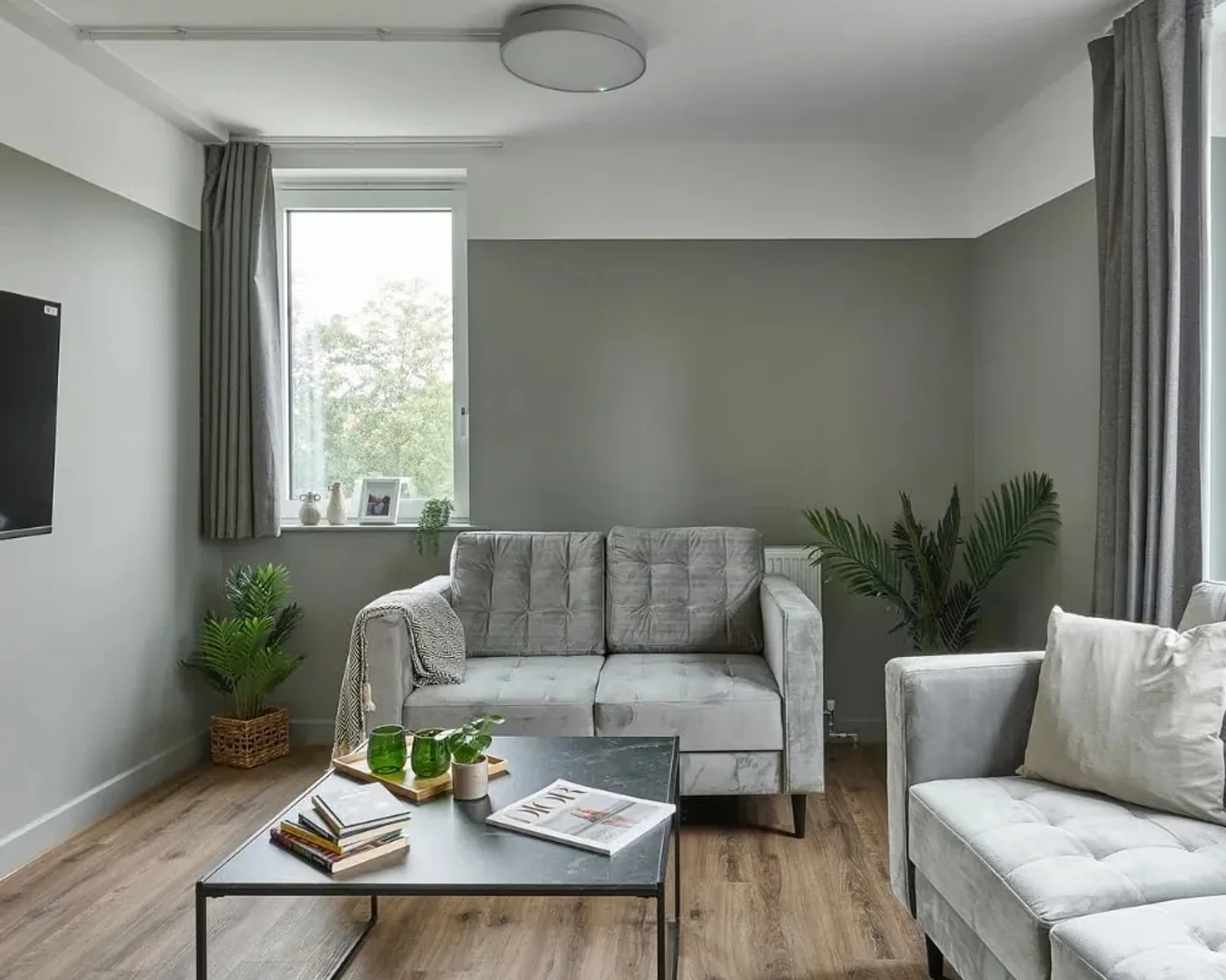 Room for rent in student apartment in , fully furnished
