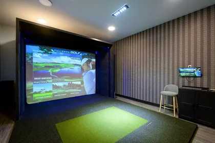Private room at East 14th Street, image 31 of 35