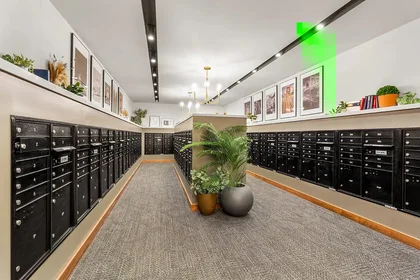Private room at Forbes Avenue, image 25 of 26