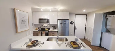 Privatzimmer in der South Chauncey Avenue, bild 3 von 39