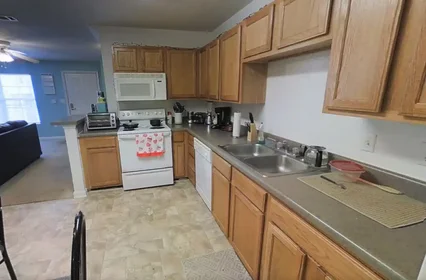Stanza privata in South Ocala Road, immagine 6 di 33