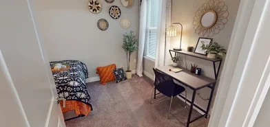 Chambre privée à West Virginia Street, image 14 de 49