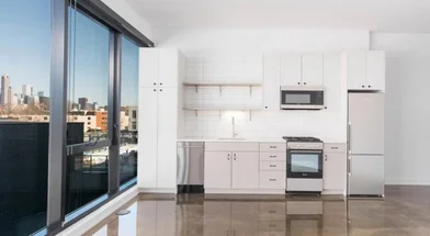 Estudio en South Blue Island Avenue, imagen 9 de 27