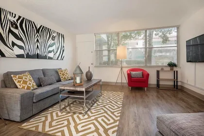 Chambre privée à Southwest 3rd Avenue, image 12 de 23