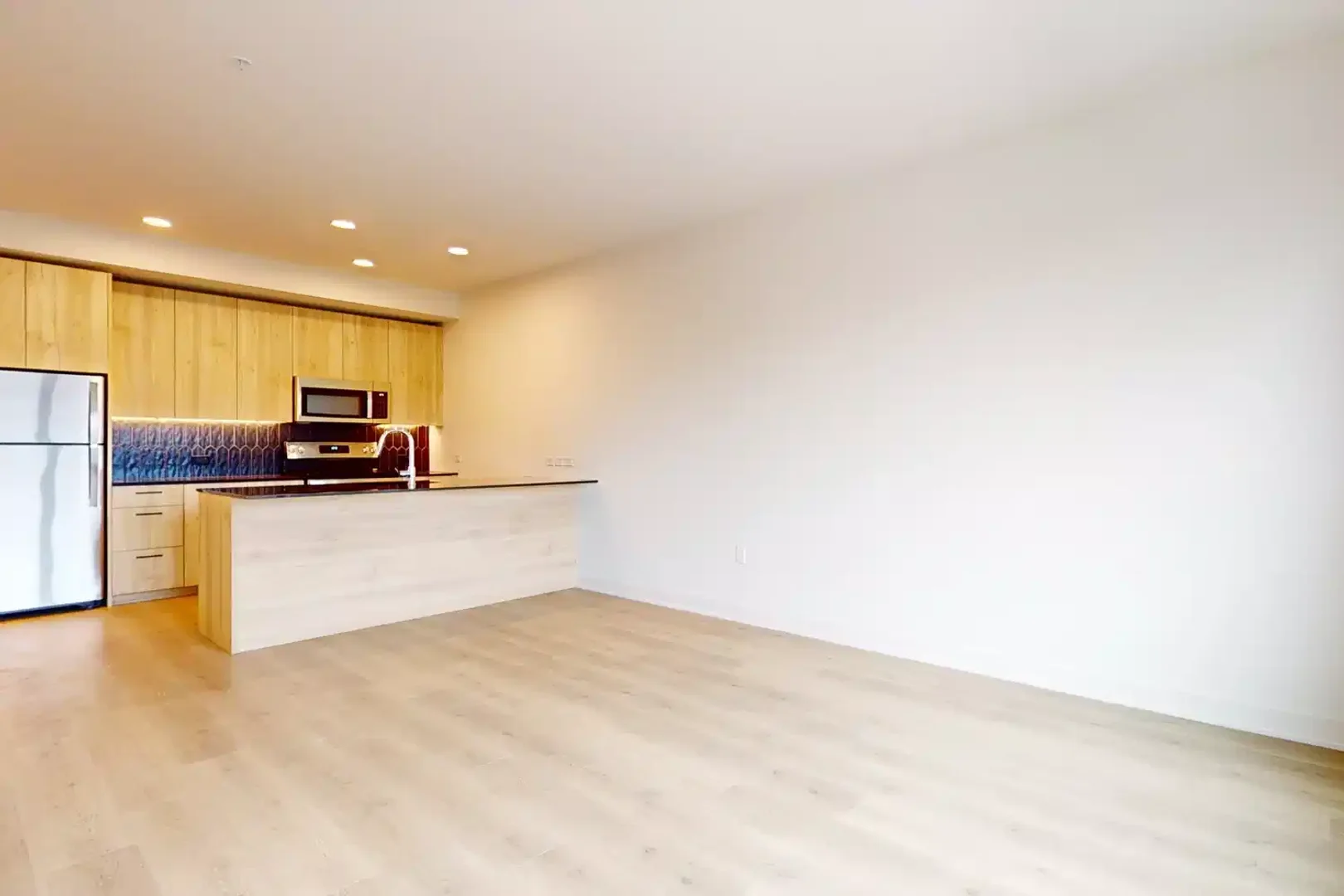 Budget-friendly student room close to campus in 