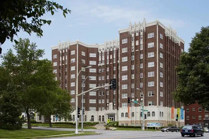 Stanza privata in East Armour Boulevard, immagine 15 di 22