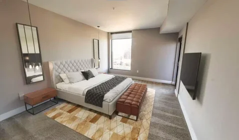Renting rooms by the month in {area}
