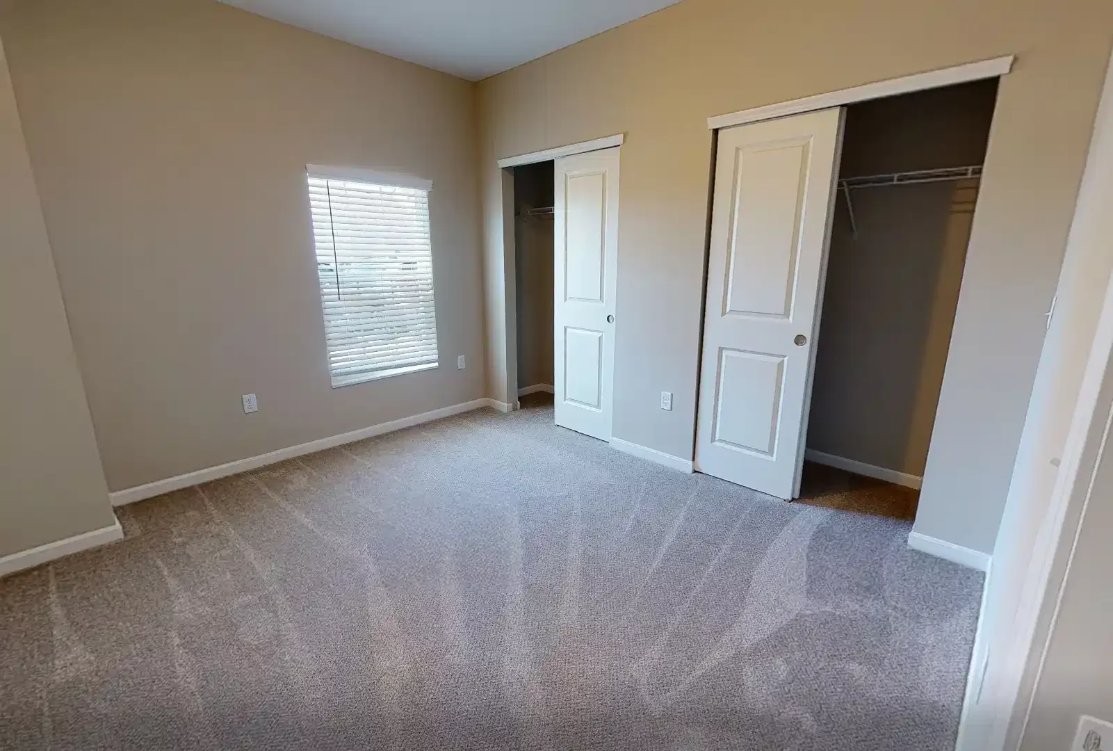 Budget-friendly student room close to campus in