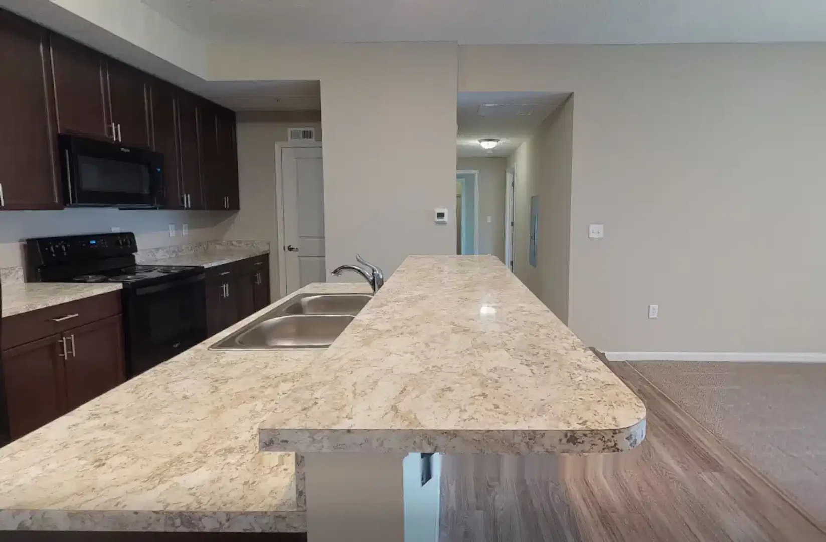 Budget-friendly student room close to campus in