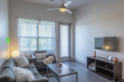 Stanza privata in West Plum Street, immagine 16 di 49