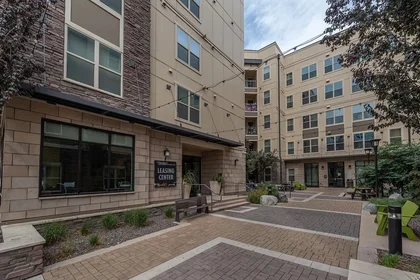 Stanza privata in West Plum Street, immagine 40 di 49