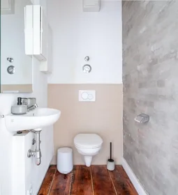 Chambre privée à 20357, image 9 de 24