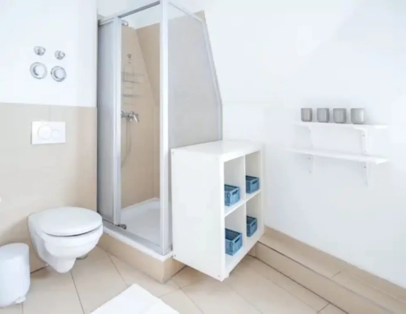 Quarto amigo do estudante em  com comodidades modernas