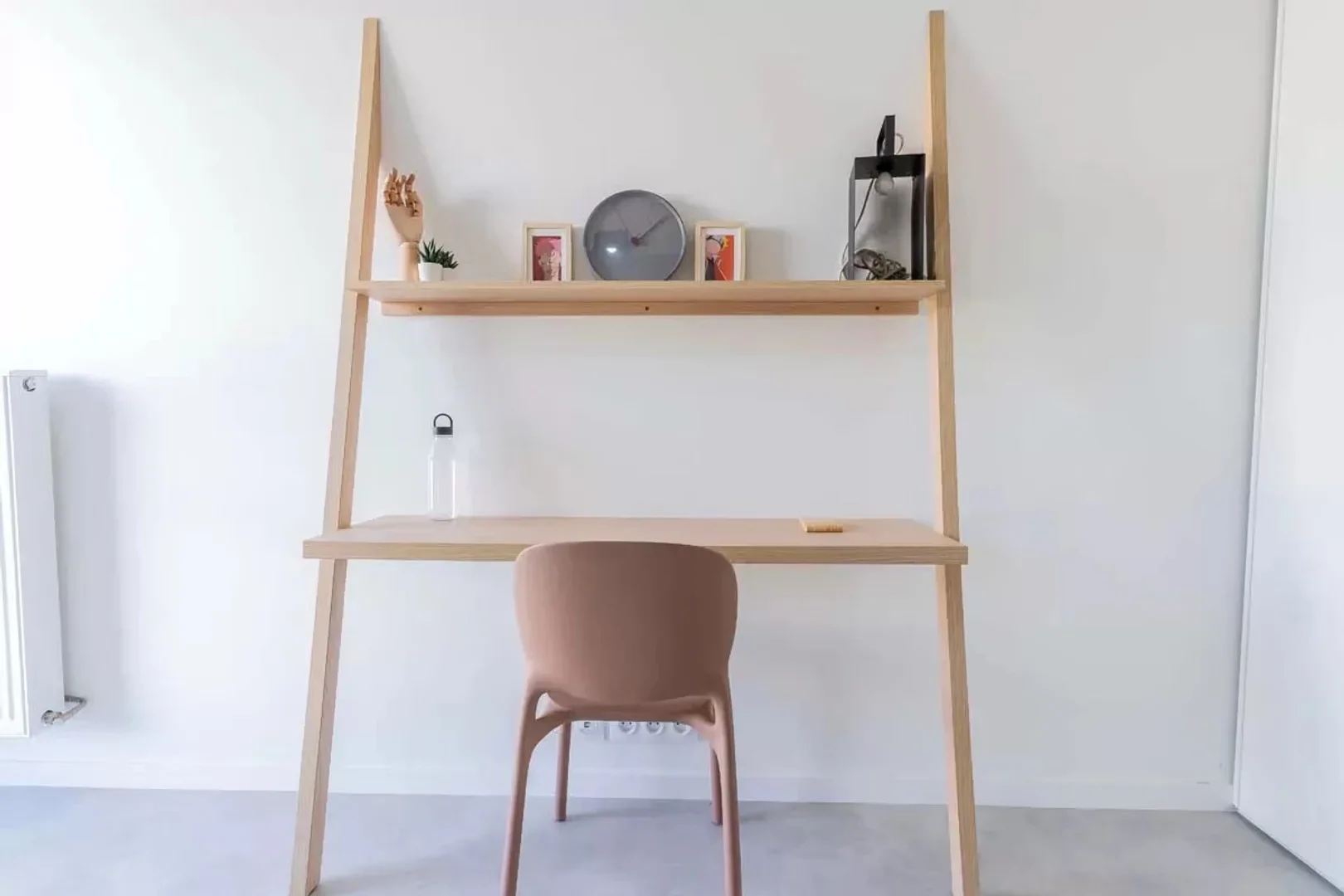 Estudio para estudiantes con excelentes conexiones de transporte en 