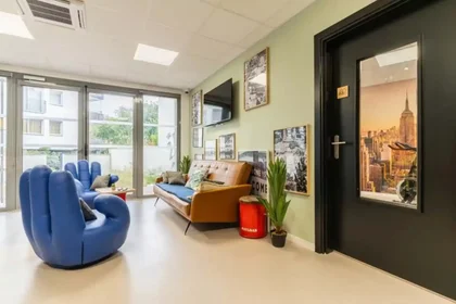 Chambre privée à Boulevard Joffre, image 18 de 20