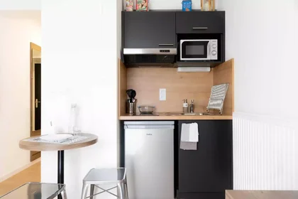 Studio at Rue du Cap Finisterre, image 13 of 25
