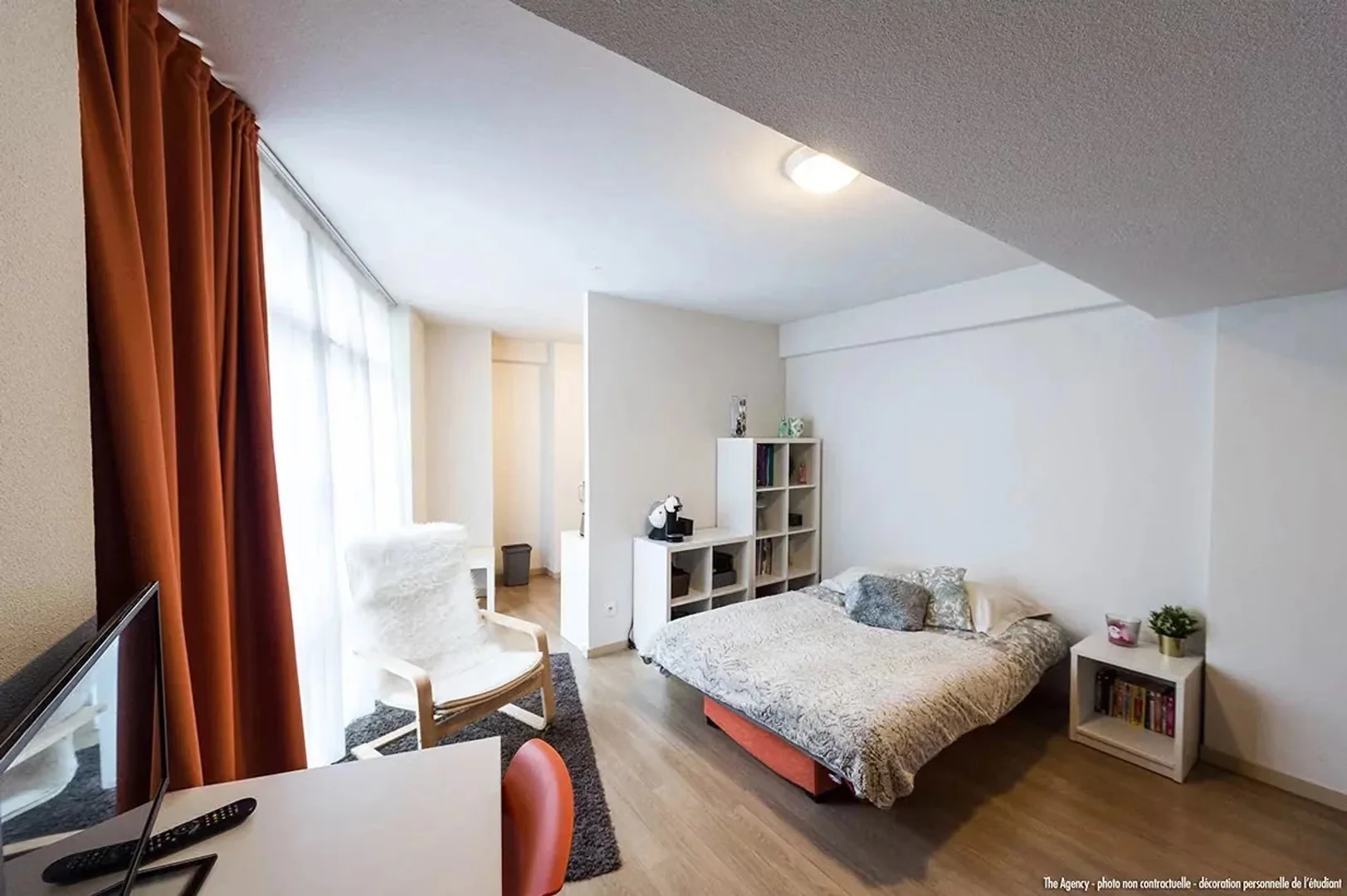 Fully equipped studio flat for students in 