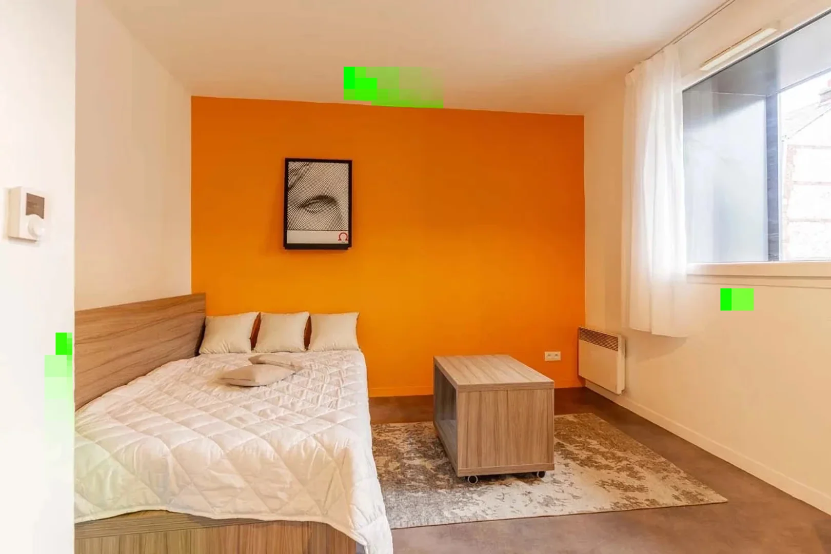 Studio abordable avec des caractéristiques essentielles dans 