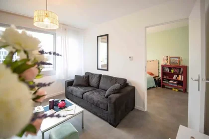 Stanza privata in Avenue Edouard Michelin, immagine 8 di 22