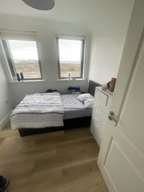 Stanza privata in Linn Bheag, immagine 1 di 9